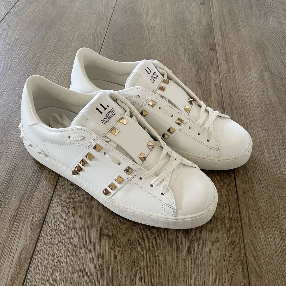 Valentino Rockstud Sneaker